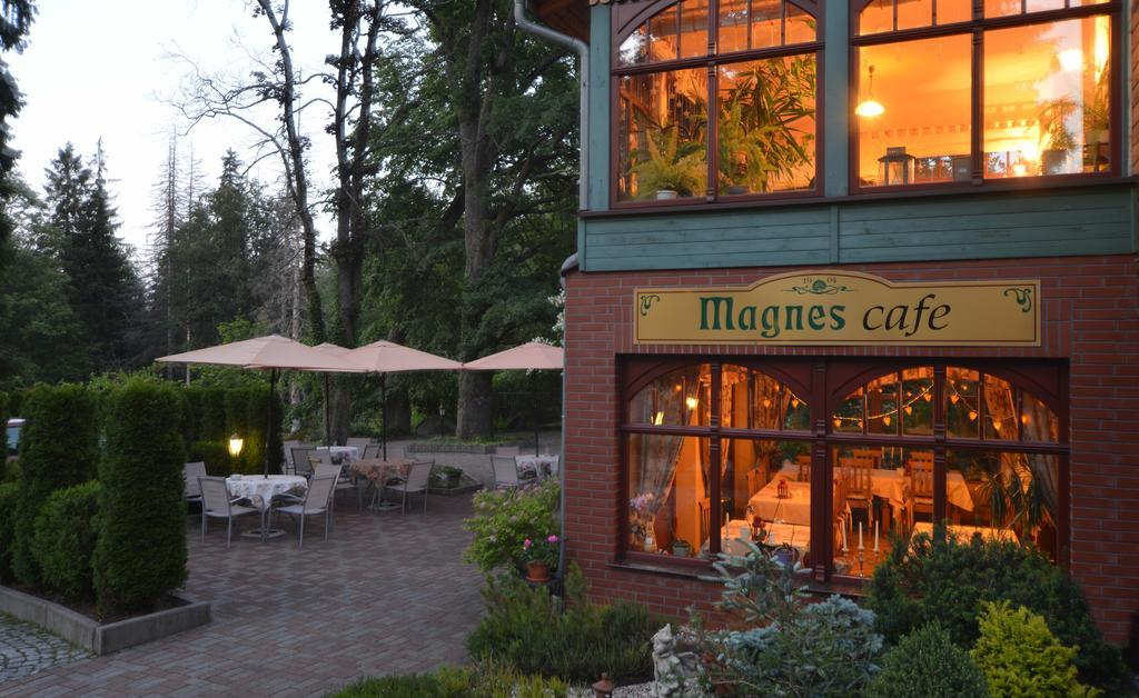 Hotel Magnes 스클라르스카포렘바 외부 사진