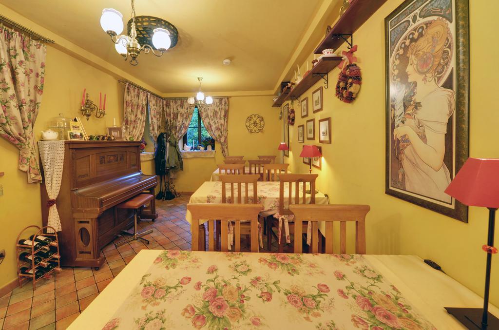 Hotel Magnes 스클라르스카포렘바 외부 사진