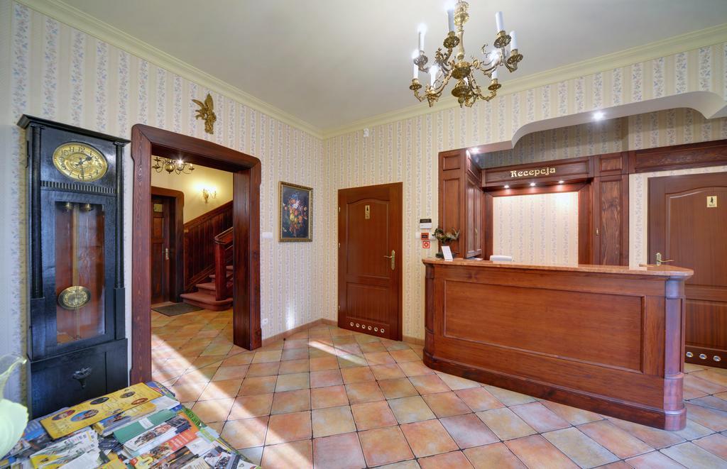 Hotel Magnes 스클라르스카포렘바 외부 사진