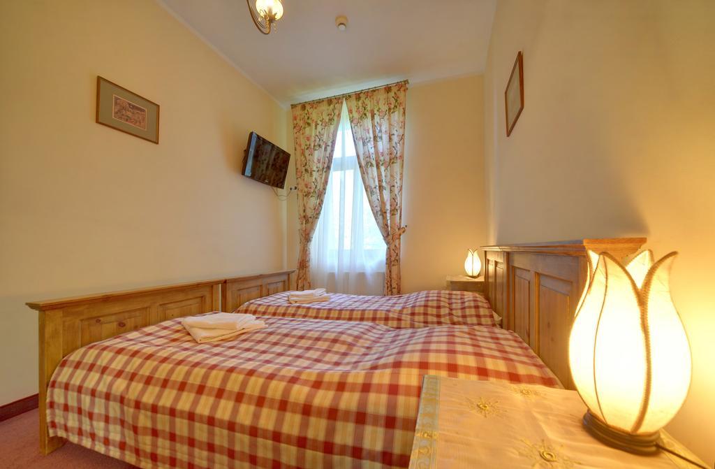 Hotel Magnes 스클라르스카포렘바 외부 사진