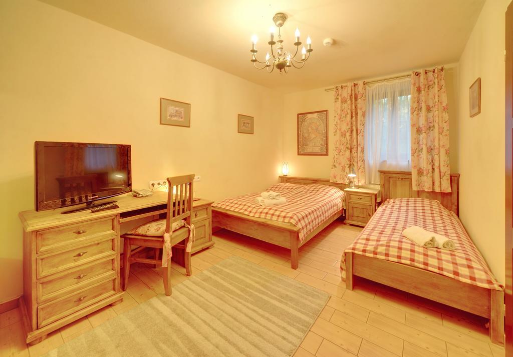Hotel Magnes 스클라르스카포렘바 외부 사진